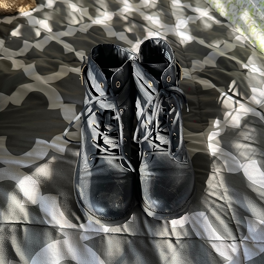 Kids Boots